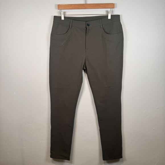 VUORI Meta Pant Huckberry Dark Oregano Green Tech Performance Golf‎ V430 Size 34 - Picture 1 of 14